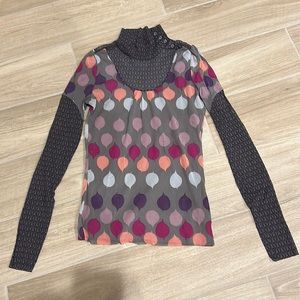 Beautiful sheer mesh top size XS very unique